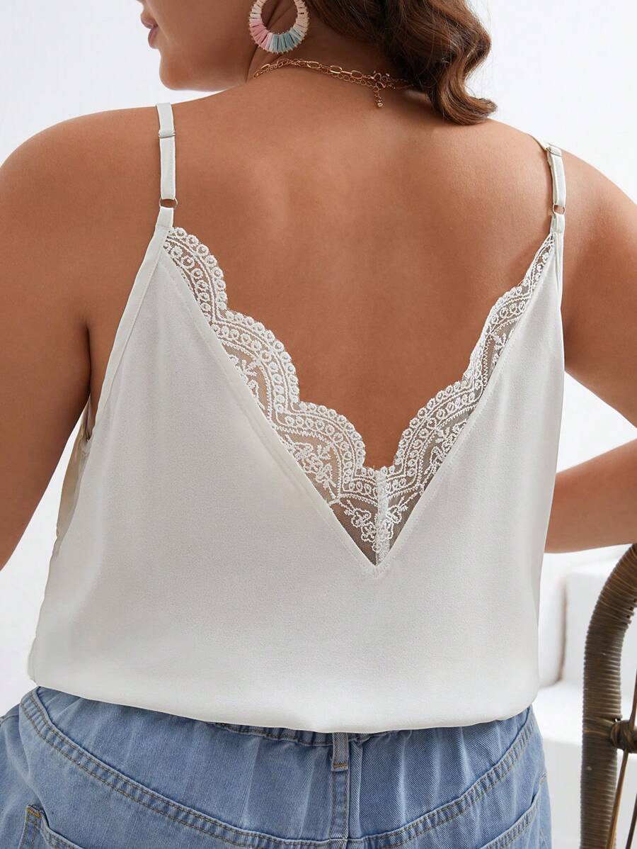 SHEIN Frenchy 大碼蕾絲拼接吊帶上衣 - 白色 - 查看 1