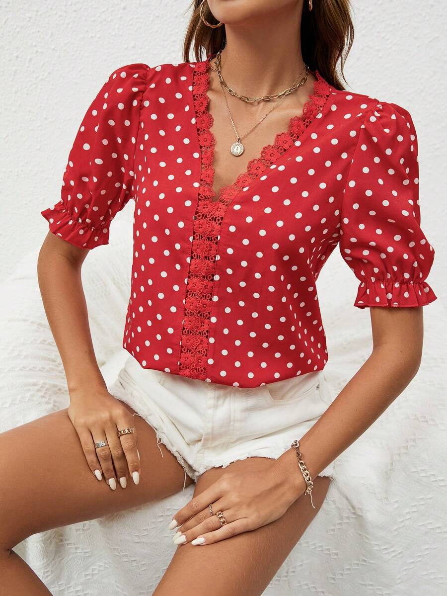 SHEIN Frenchy 波點圖案鏤空蕾絲花邊泡泡袖襯衫 - 紅色 - 查看 1