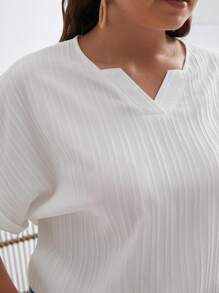 SHEIN Frenchy 大碼缺口領蝙蝠袖襯衫 - 白色 - 查看 6