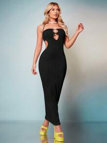 SHEIN BAE Cut Out Front Halter Bodycon Dress - Black - View 3