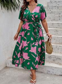 SHEIN Holidaya Plus Floral Print Butterfly Sleeve Split Thigh Belted Dress - Green - View 3