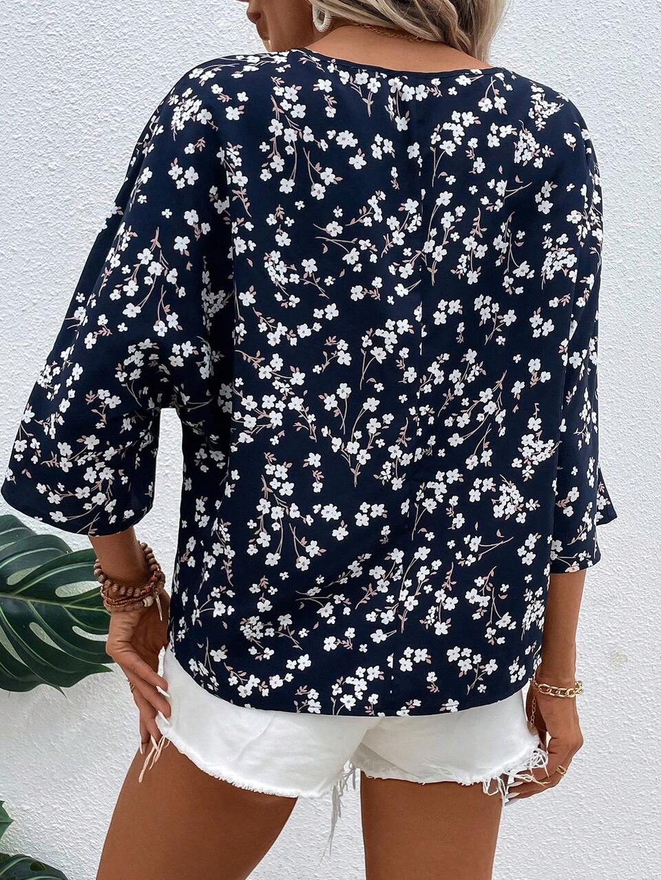 Women's Ditsy Floral V-Neck 3/4 Sleeve Casual Shirt,Casual