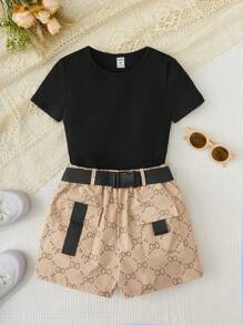SHEIN Girls Solid Tee & Allover Print Flap Pocket Belted Shorts - Multicolor - View 1