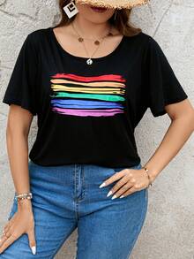 SHEIN LUNE 大碼彩虹條紋印花T恤 - 黑色 - 查看 4