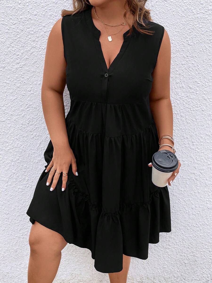 SHEIN LUNE 大碼缺口領荷葉邊娃娃裙 - 黑色 - 查看 1