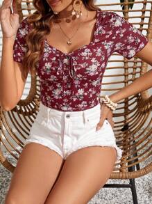 SHEIN VCAY 印花前打結木耳邊T恤 - 酒紅色 - 查看 6