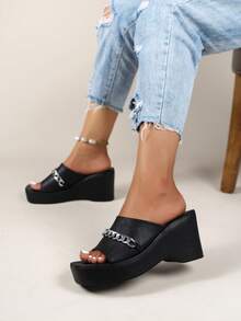 Women Chain Decor Wedge Slide Sandals, Punk Sandals - Black - View 4