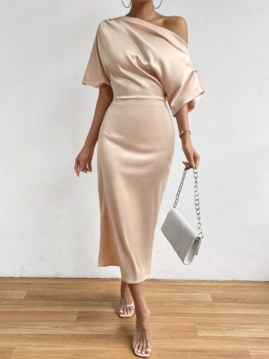 Chiquease Đầm Bất đối xứng Xù Chia màu trơn Thanh lịch - Màu be - Xem 1