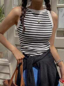 DAZY 條紋圖案針織上衣 - 黑與白 - 查看 1