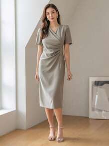 DAZY Solid Ruched Front Dress - Green - View 5