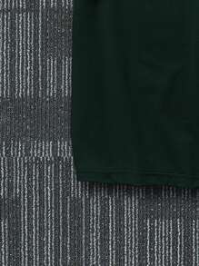 Manfinity LEGND Hombres Camiseta con estampado de dibujos animados - Verde Oscuro - Ver 5