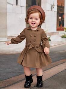 SHEIN Vestito Con Colletto Marrone Per Bambina Con Bottoni Doppiopetto, Cintura In Vita, Maniche Lunghe E Orlo Largo Per Un'eleganza Retrò