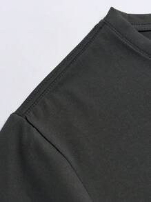 Men Letter Graphic Tee - Grey - View 4