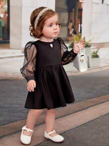 SHEIN Vestido de estilo noble tejido con empalme de malla de manga larga para bebés niñas - Negro - Ver 5