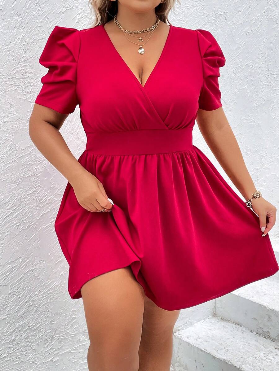 SHEIN Privé 大碼交疊領泡泡袖連衣裙 - 玫瑰紅 - 查看 1