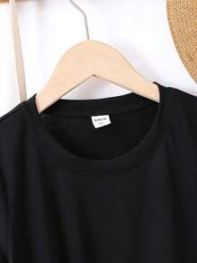 SHEIN 女孩標語圖案T恤和短褲