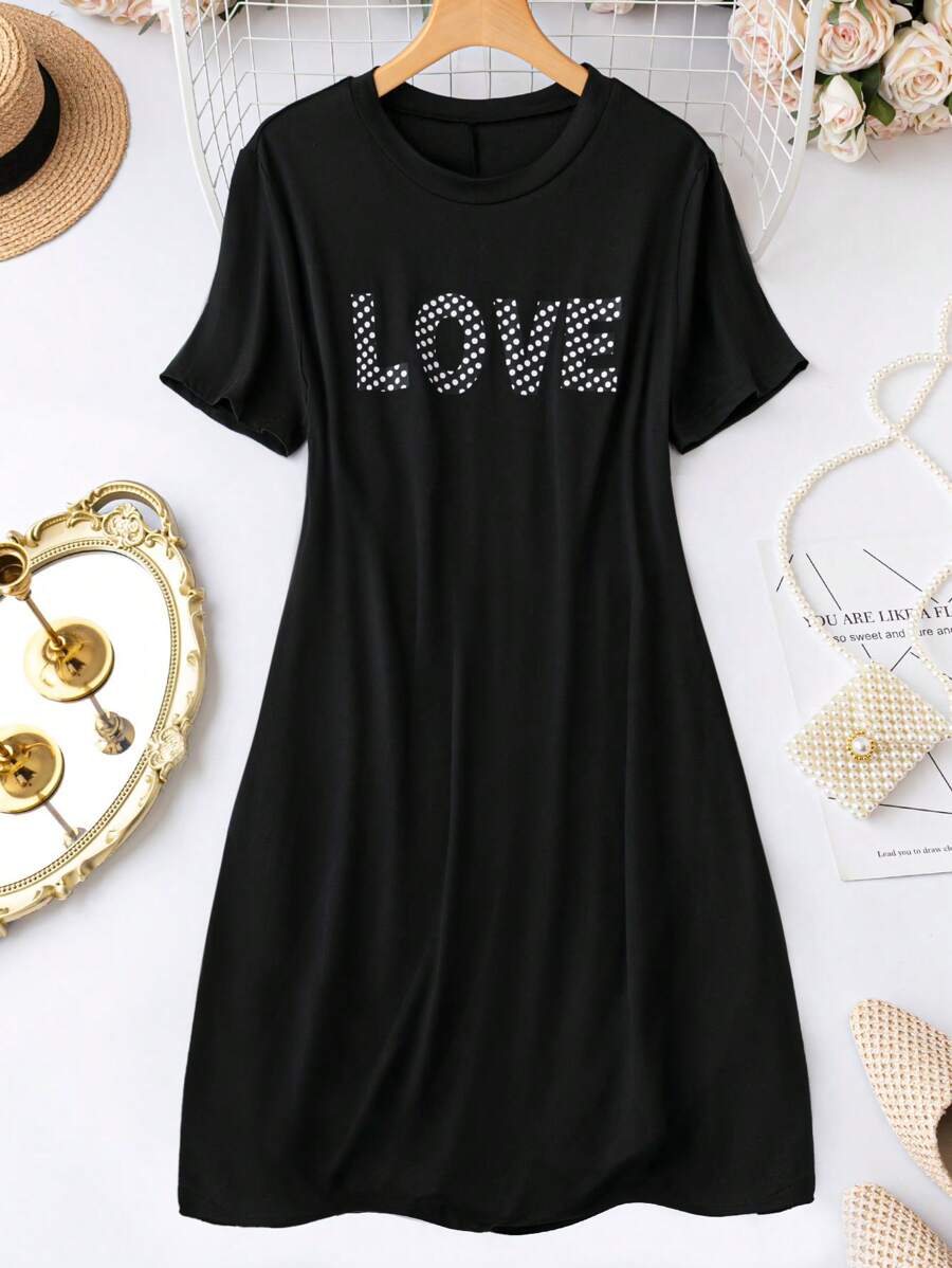 SHEIN LUNE 大碼字母圖案T恤連衣裙 - 黑色 - 查看 1