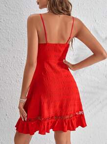 SHEIN VCAY 水溶蕾絲拼接荷葉邊吊帶連衣裙 - 紅色 - 查看 2