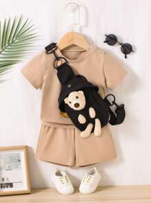 男嬰卡通圖案T恤和短褲和熊貼布組合包