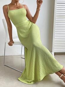 SHEIN Privé 素色吊帶連衣裙 - 綠色 - 查看 7