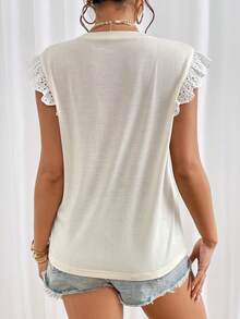 SHEIN Privé Guipure Lace Panel Pocket Patched Tee - Apricot - View 2