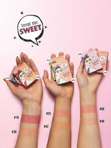 Misslyn Treat Me腮红粉，丝滑质地，哑光或珠光两种妆效可选，提亮肤色，内置镜子，打造自然哑光光泽，持久显色，轻盈易晕染，是Y2K妆容、派对、海滩、旅行、度假、露营的理想之选。 - 08 BE MY FLAMINGO FOREVER! - 查看 5