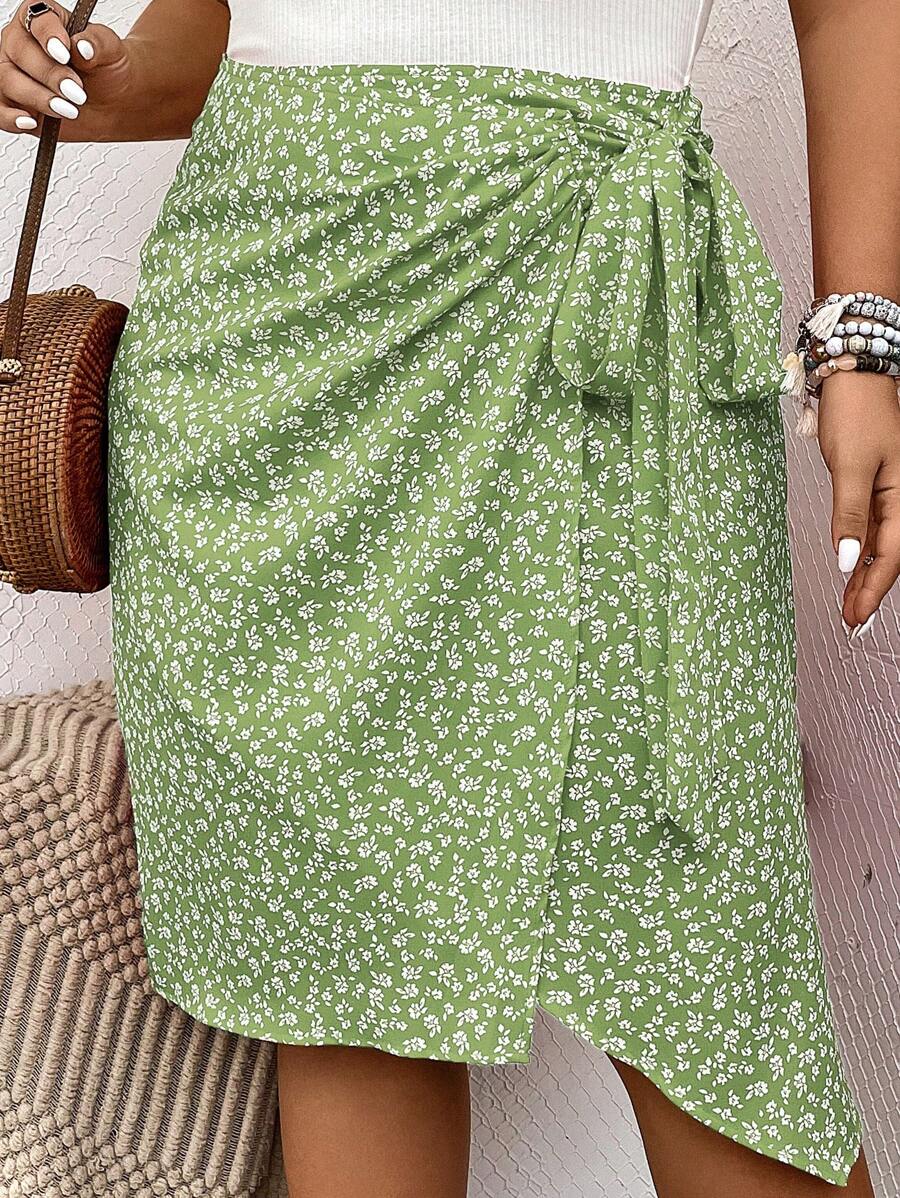 SHEIN VCAY Váy Plus Size Thắt nút Trọn gói Họa tiết hoa Boho - màu xanh lá - Xem 1