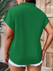 SHEIN LUNE Plus Solid Batwing Sleeve Blouse - Green - View 2