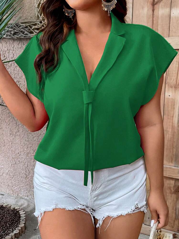 SHEIN LUNE Plus Solid Batwing Sleeve Blouse - Green - View 5