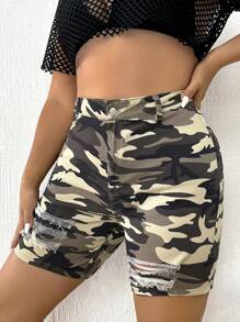 SHEIN Coolane Plus Camo Print Ripped Denim Shorts - Multicolor - View 2
