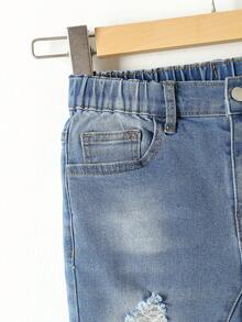 男孩破洞抽鬚漂白水洗牛仔短褲 - 中等水洗藍 - 查看 4