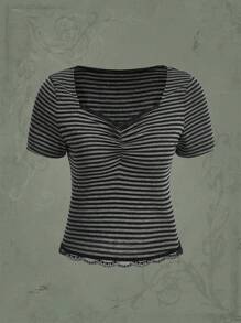 ROMWE Goth 条纹褶皱对比蕾丝 T 恤，学校 - 彩色 - 查看 1