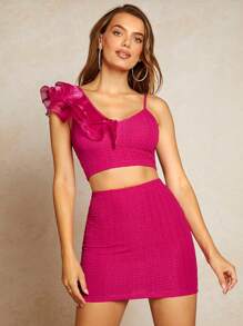 SHEIN BAE 不對稱領荷葉邊短款上衣和包臀半身裙