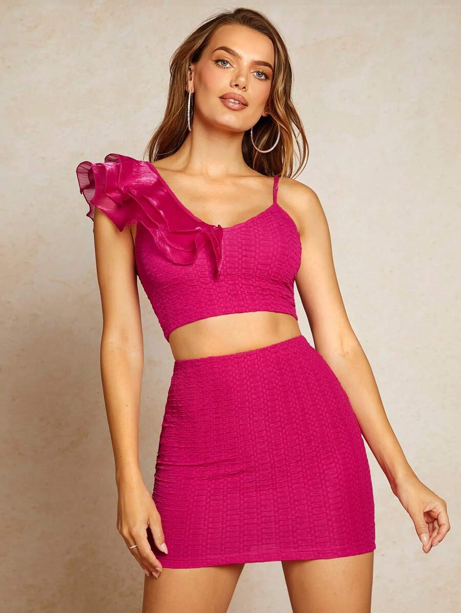 SHEIN BAE 不對稱領荷葉邊短款上衣和包臀半身裙