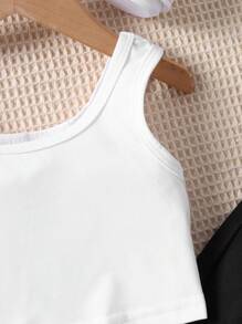 SHEIN 小女童素色背心上衣和褲子帶鏈子 - 黑與白 - 查看 4