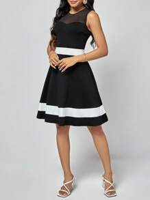 SHEIN Clasi 撞色網紗拼接連衣裙 - 黑色 - 查看 5