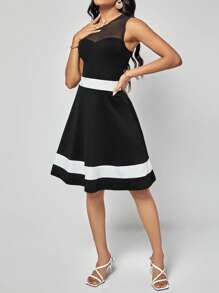 SHEIN Clasi 撞色網紗拼接連衣裙 - 黑色 - 查看 6