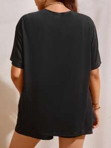 Flirla 大碼字母圖案落肩T恤和短褲 - 黑色 - 查看 2