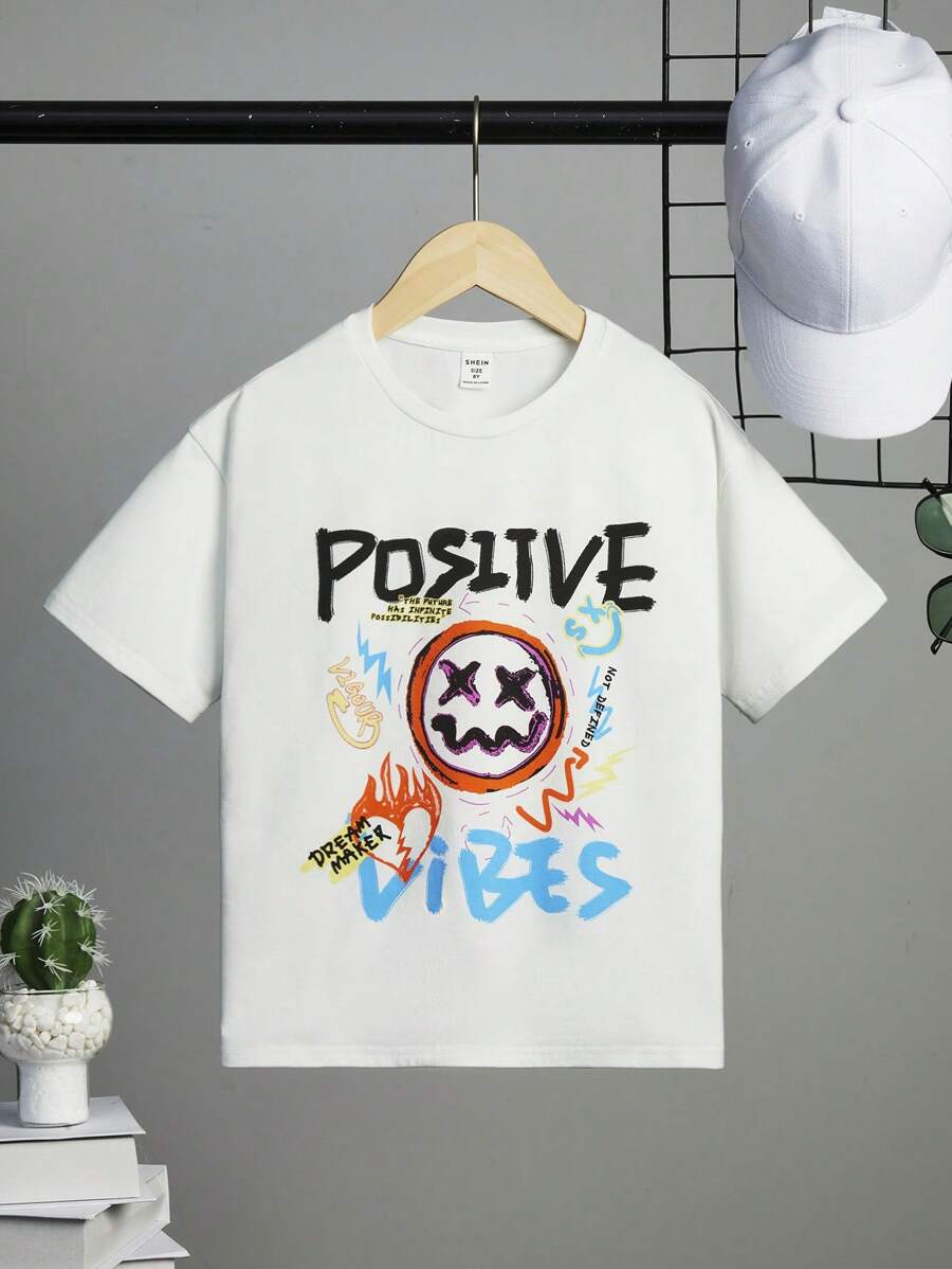 SHEIN 男孩街頭風火焰,手繪字母和印花針織T恤,休閒夏天穿戴 - 白色 - 查看 1