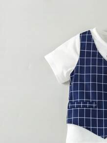 Baby Boy Plaid Print Bow Front 2 In 1 Tee & Shorts - Blue and White - View 6