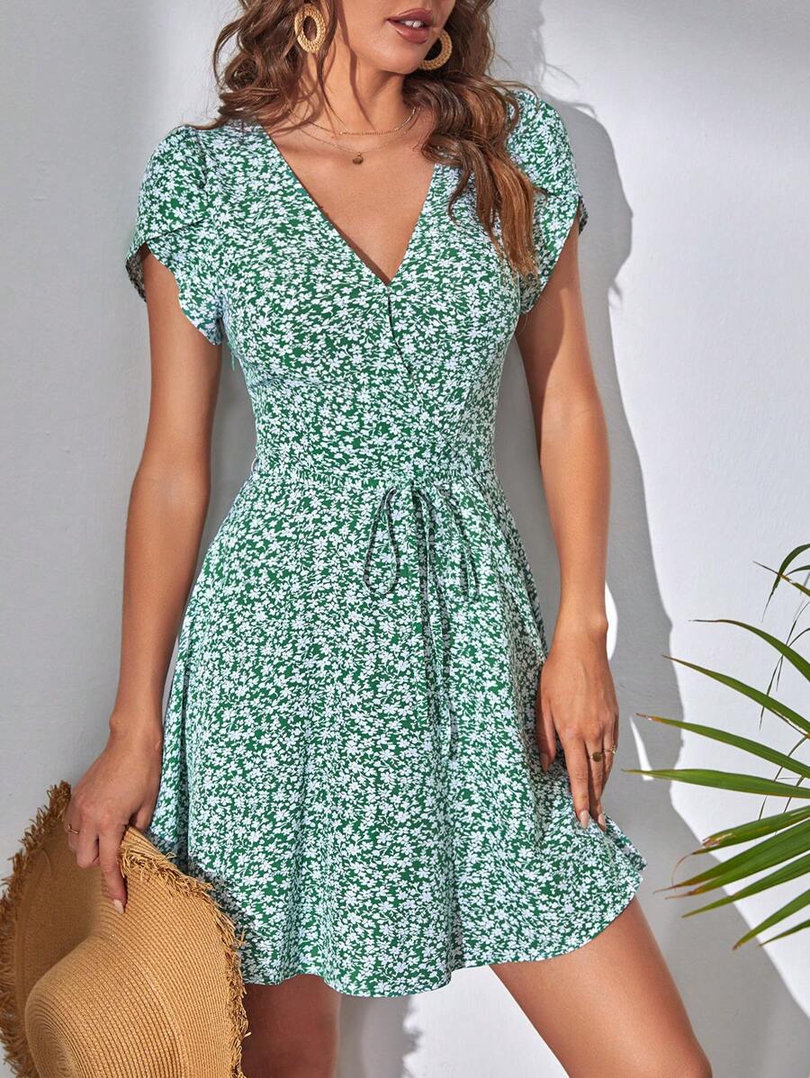 SHEIN Tall Ditsy Floral Print Petal Sleeve Belted Dress - Multicolor - View 1