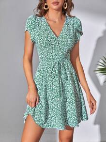 SHEIN Tall Ditsy Floral Print Petal Sleeve Belted Dress - Multicolor - View 3