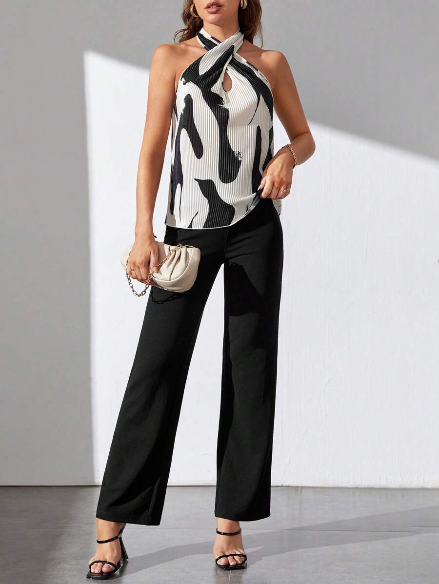 SHEIN Tall 圖案印花掛脖上衣和褲子 - 黑與白 - 查看 1