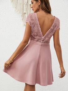 SHEIN Frenchy 拼接網紗刺繡A字洋裝 - 藕粉色 - 查看 3
