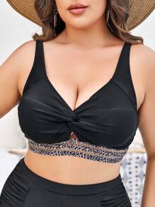 SHEIN Swim Curve Talla grande Top bikini con estampado de leopardo girante delantero - Negro - Ver 1