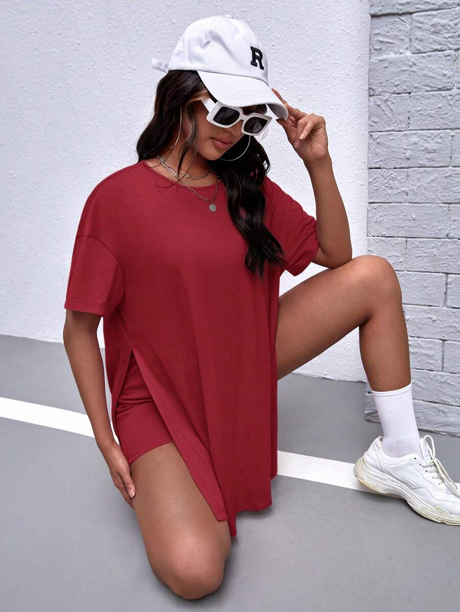 SHEIN Maternity Solid Split Hem Tee & Adjustable Waist Cycling Shorts - Burgundy - View 1