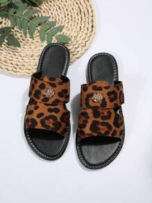 Châu Âu Và Châu Mỹ Phong Cách Mới Xăng Đan Nữ Mùa Hè Có Khóa Hoa Lớn Cho Kích Thước Cỡ Lớn - Xem 3