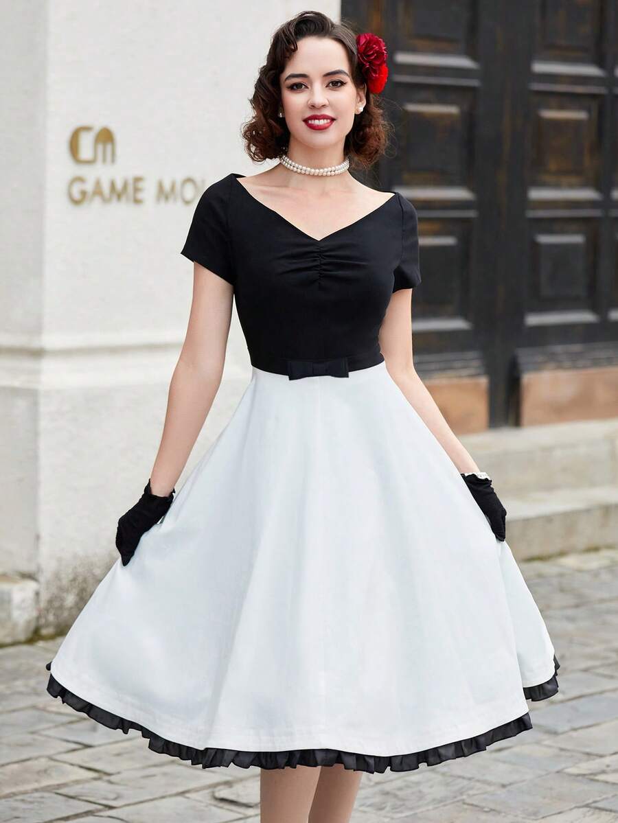 MUXXN 雙色胸部褶皺連衣裙 - 黑與白 - 查看 1