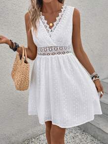 SHEIN VCAY 水溶蕾絲拼接連衣裙 - 白色 - 查看 5