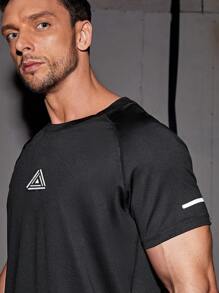 Manfinity Fitness Men Geo Print Sports Tee Workout Tops